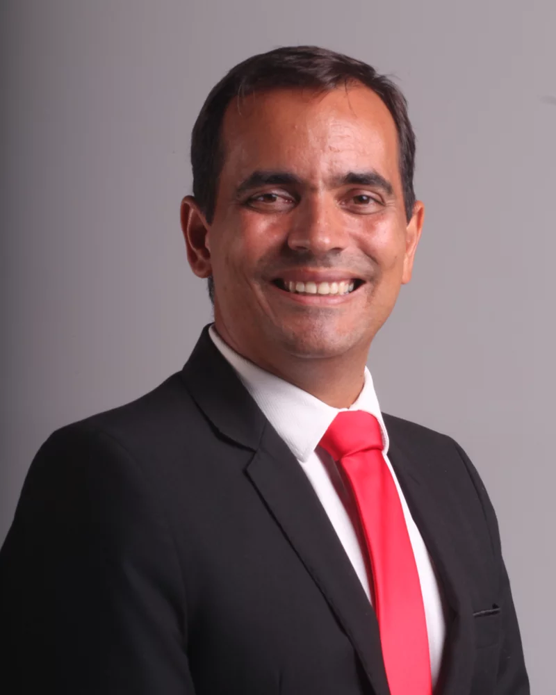 Prof. Dr. Deivid Lorenzo, Reitor da UCSal